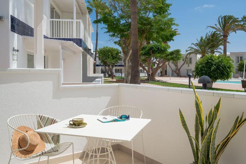 Barcarola Club Apartment Puerto del Carmen  Room photo